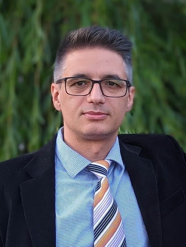 Dragoș Holban
